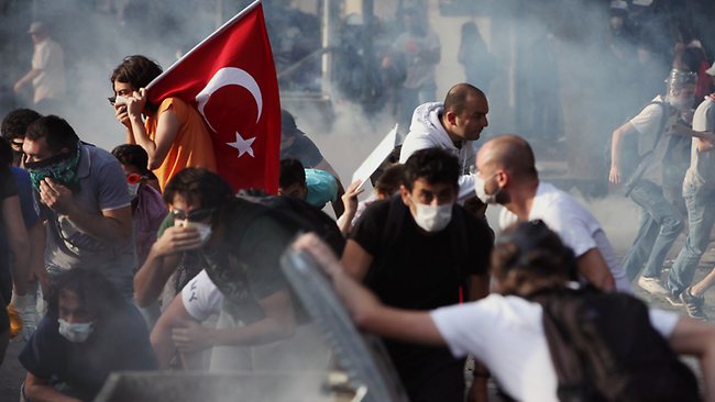 926518-130603-turkey-protest