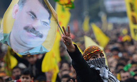 Kurds in Istanbul wave banners depicting PKK leader Abdullah Öcalan